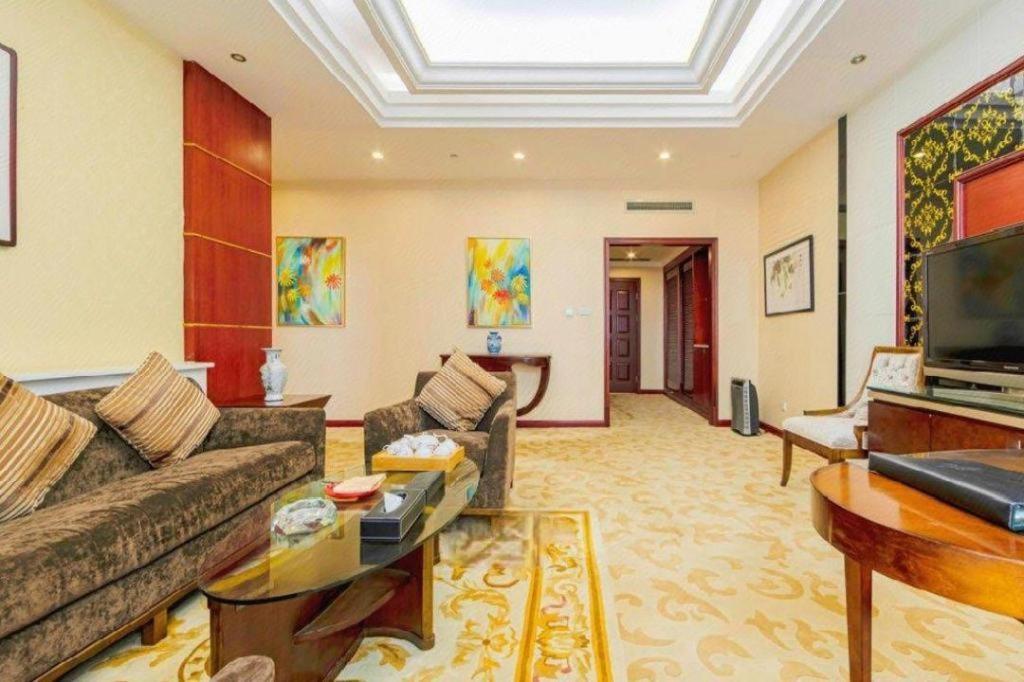 Qingdao Chengyang Detai Hotel Buitenkant foto